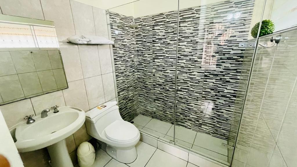 Villas Del Sol Bed & Breakfast 利马 外观 照片